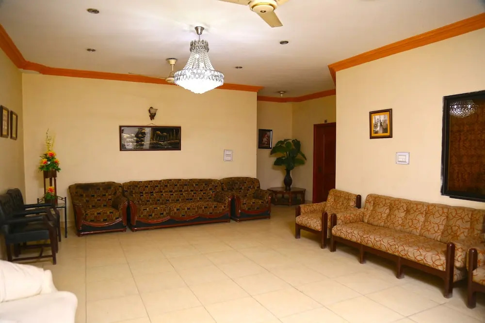Luxury Inn