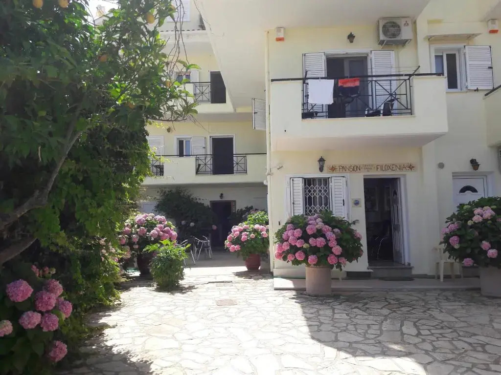 Pansion Filoxenia Apartments & Studios