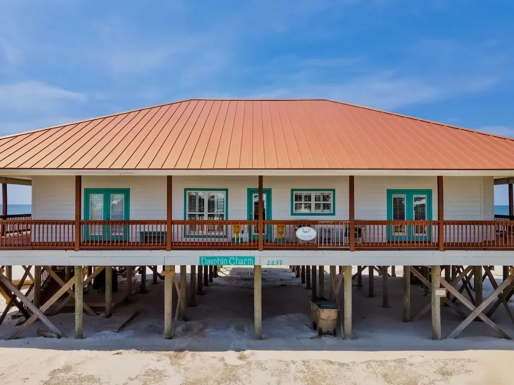 Dauphin Charm - Gulf Front! Pet Friendly - Wrap Around Porch With Observation Deck And Outdoor Seating 4 Bedroom Home by RedAwning