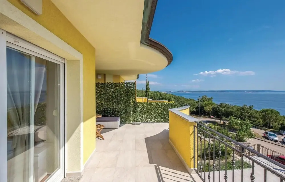 Amazing Home In Kostrena