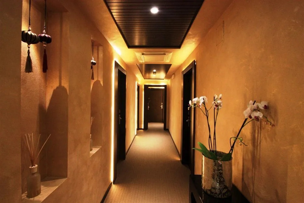 Hotel K2