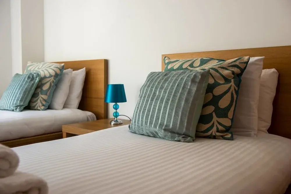Delightful Two Bed Apartment At The Shore