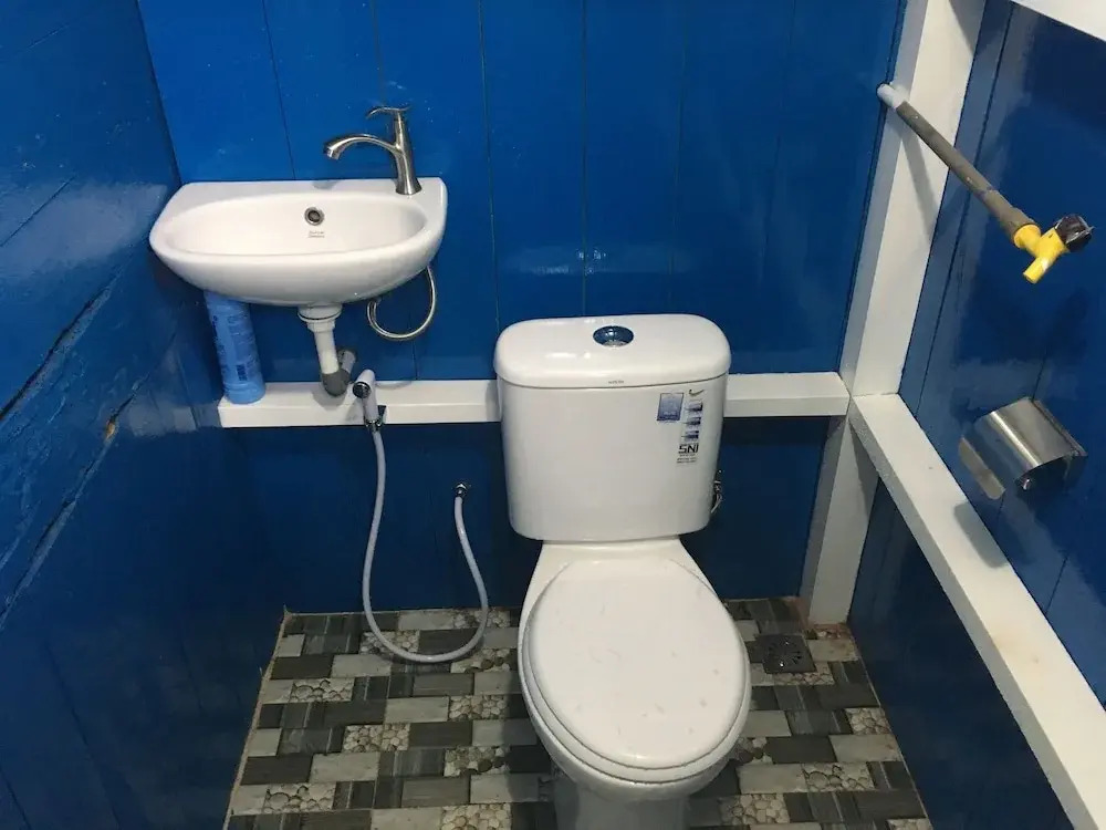 Arut Riverside Guesthouse
