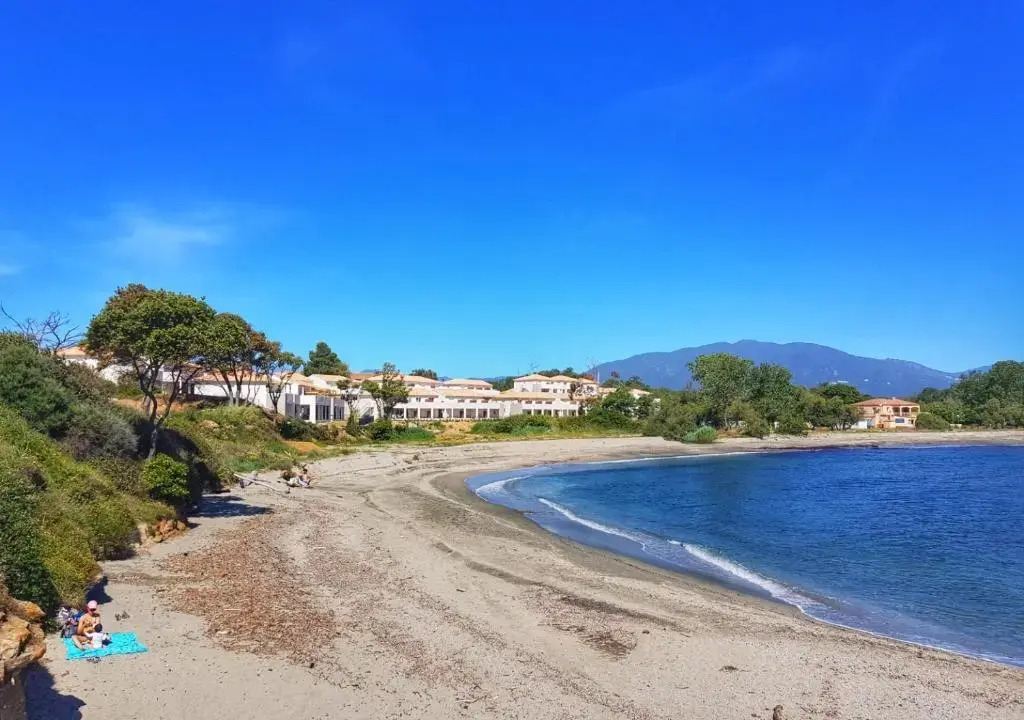 Résidence Marina di Bravone - appartement 4 personnes Vue Mer RDC N31