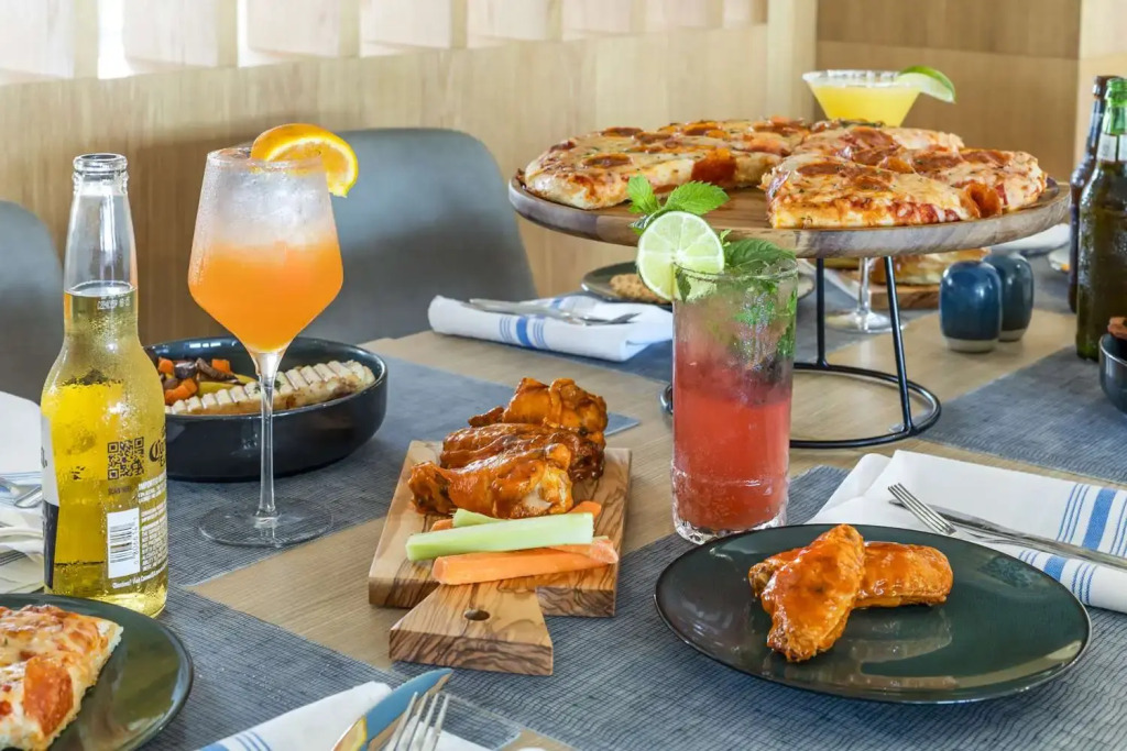 Comfort Inn & Suites Newark Liberty International Airport