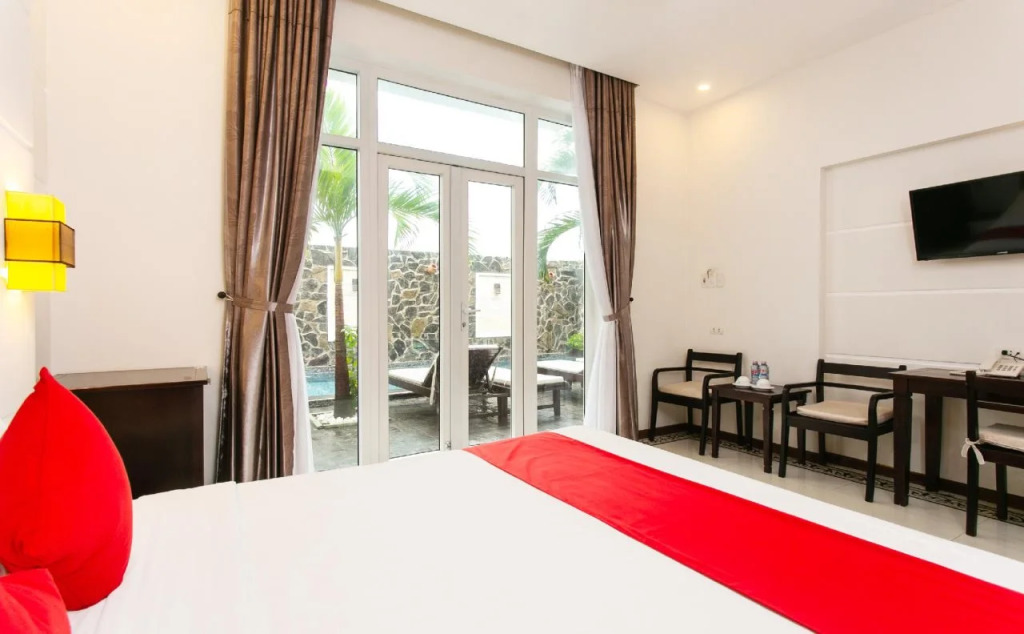 Golden Palm Villa