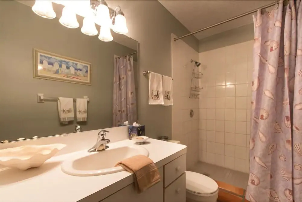 Seabreeze Condo B