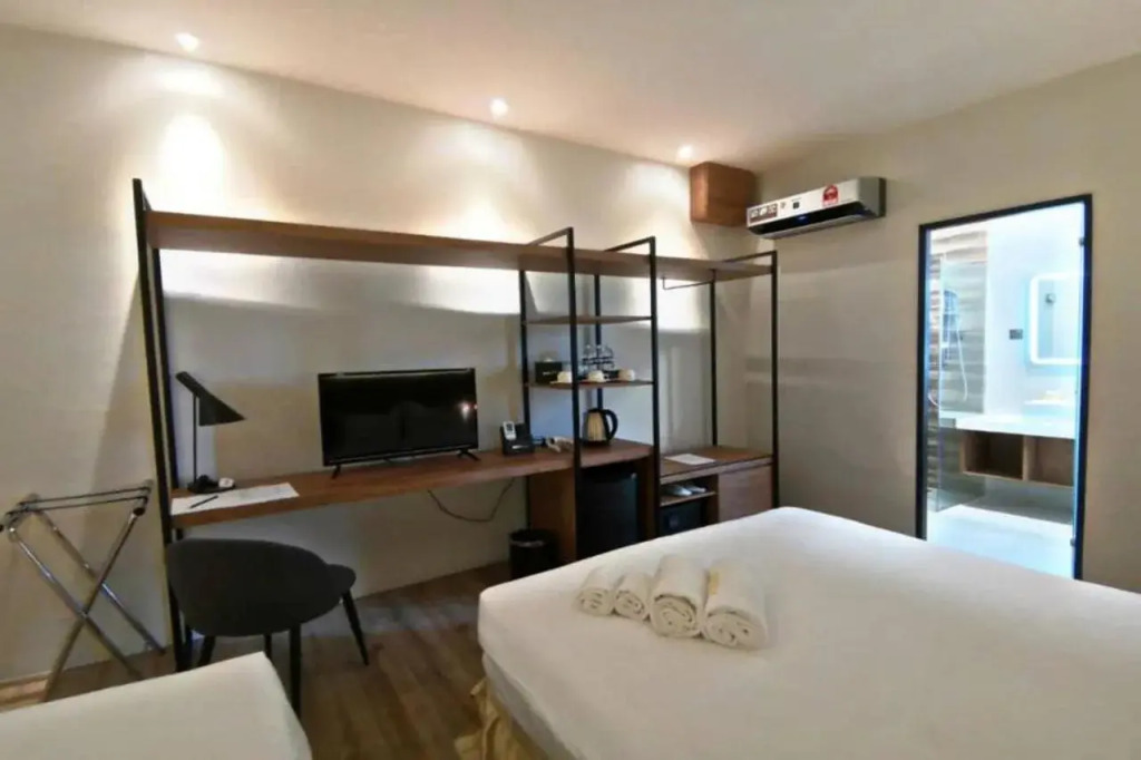 Roxy Hotel Padungan