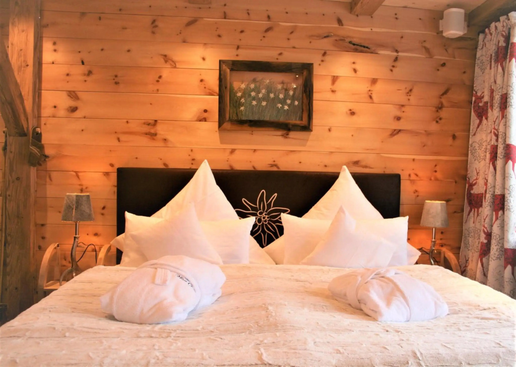 Superior suite with sauna