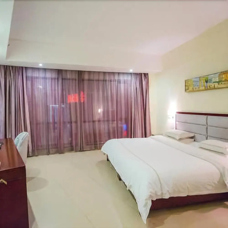San Jing Si Ji Hotel