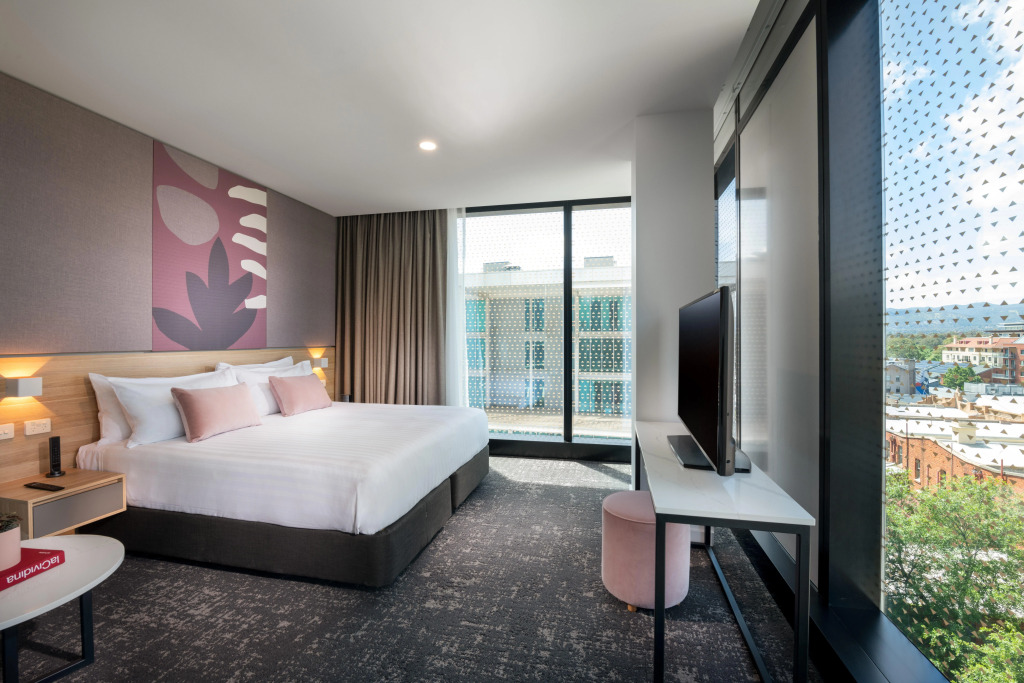 Crowne Plaza Adelaide by IHG