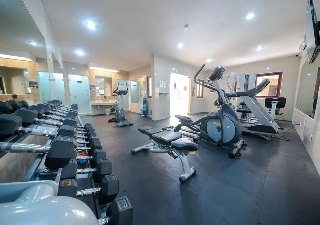 Condo Surf 405 - Luxury Oceanview Beachfront 3 BR with Gym - At El Faro Condos