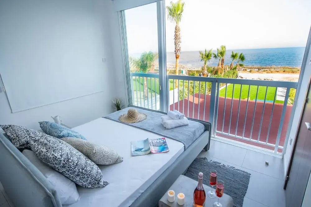 Ayia Thekla Seafront Villa Dagi
