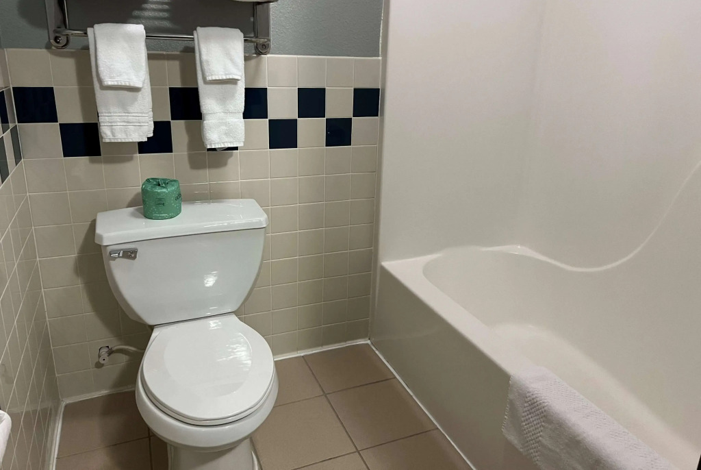 AmericInn by Wyndham Republic