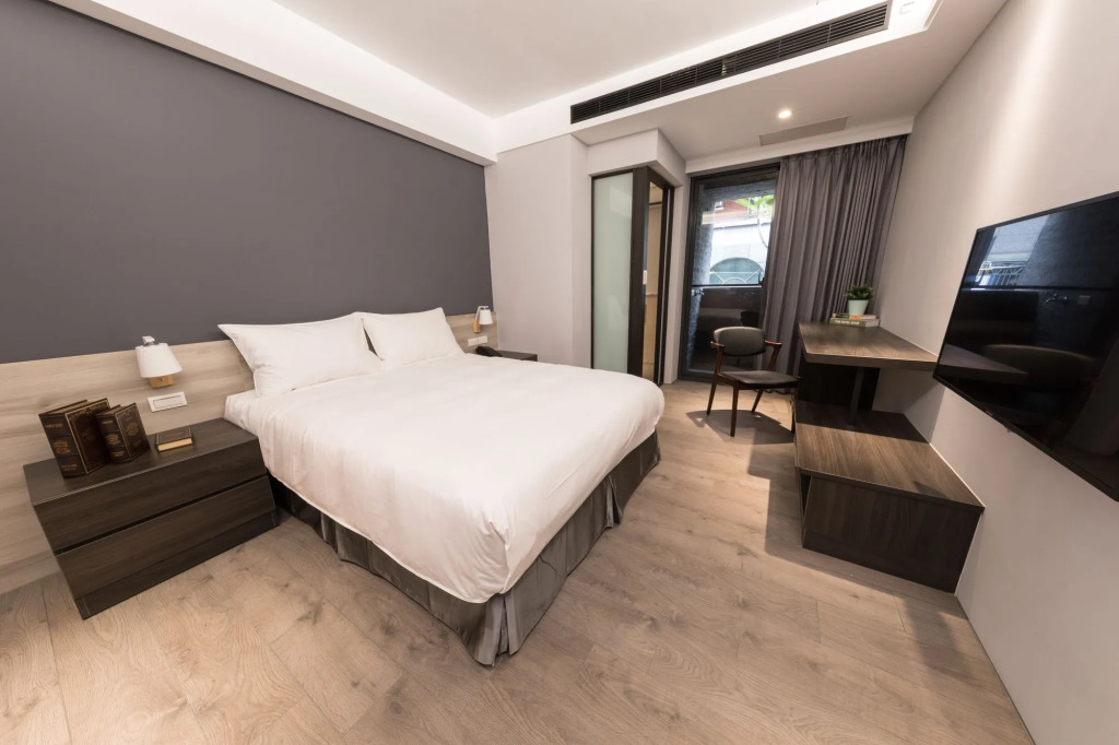 Greenight Hotel