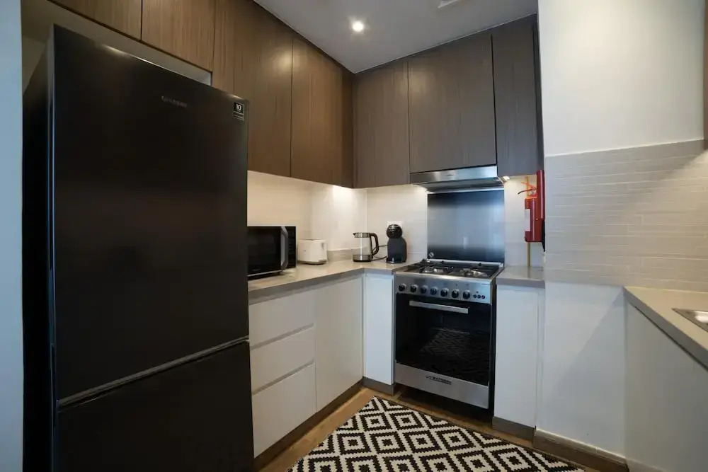 Unit 301 5242 Tower 1