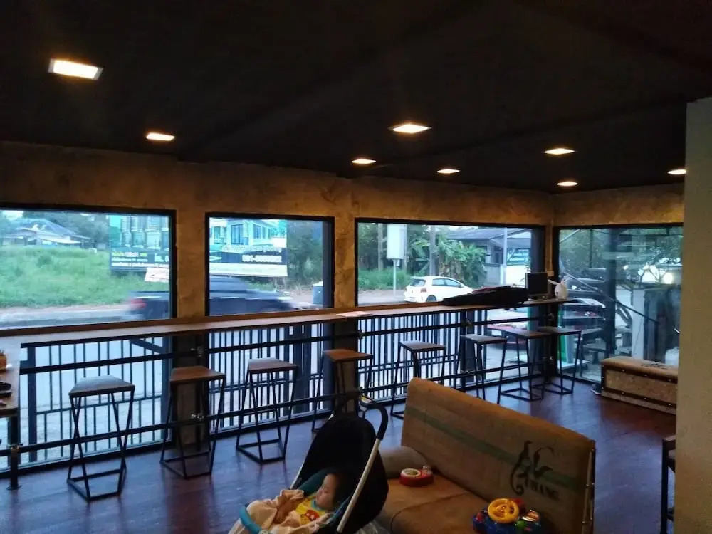 Chang Bed and Bar Hostel - Adults Only