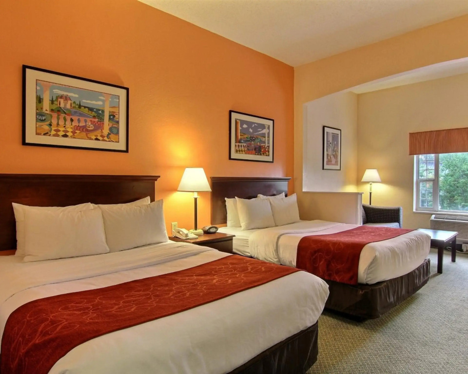 Comfort Suites Jacksonville Airport