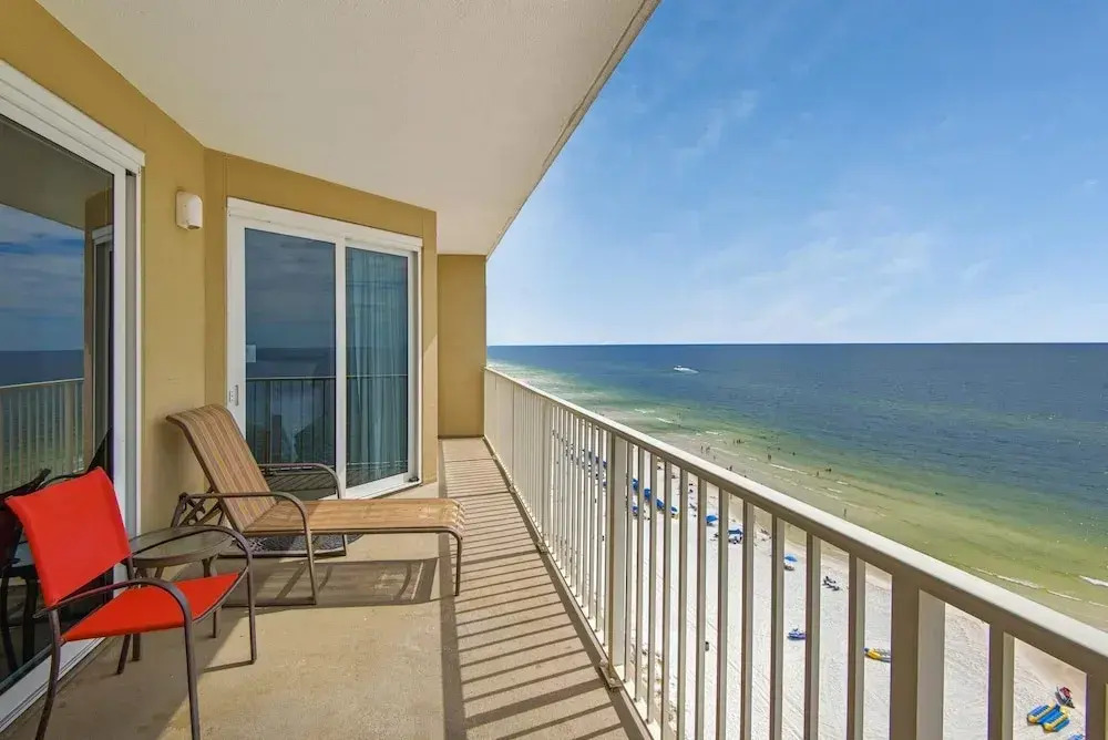 Grandview East 1204 by RealJoy Vacations
