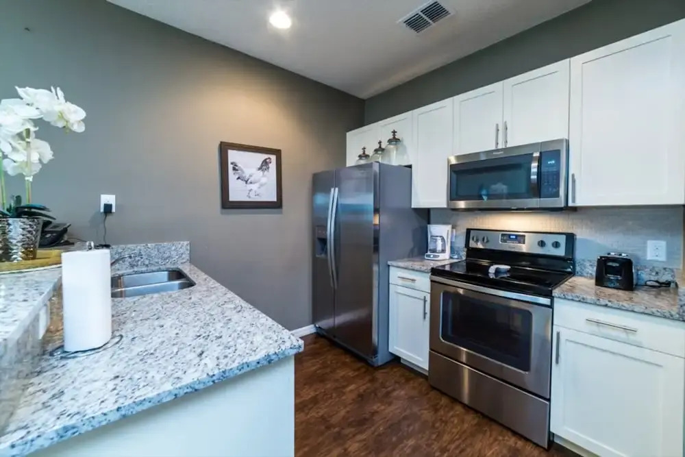 Lucaya Village - 9006 Shine Drive