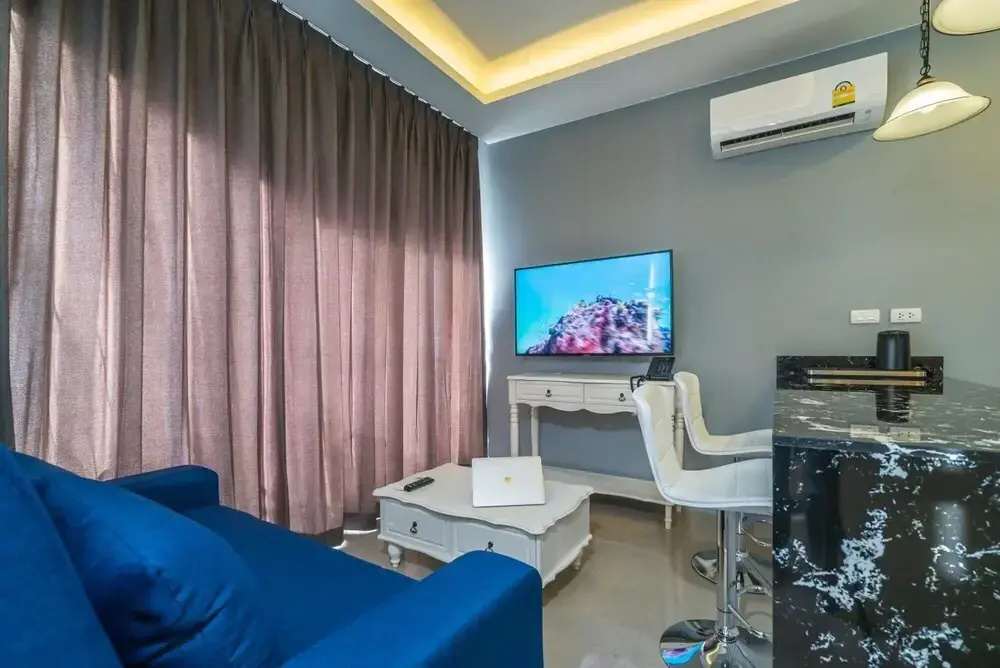 Palmyrah Surin - Brand new Luxury Condo C209