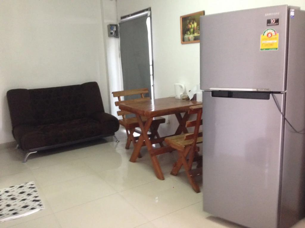 Pizza 24 Guesthouse