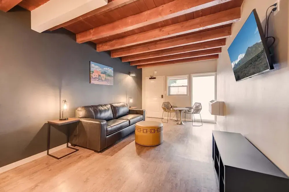 Taos Motor Lodge