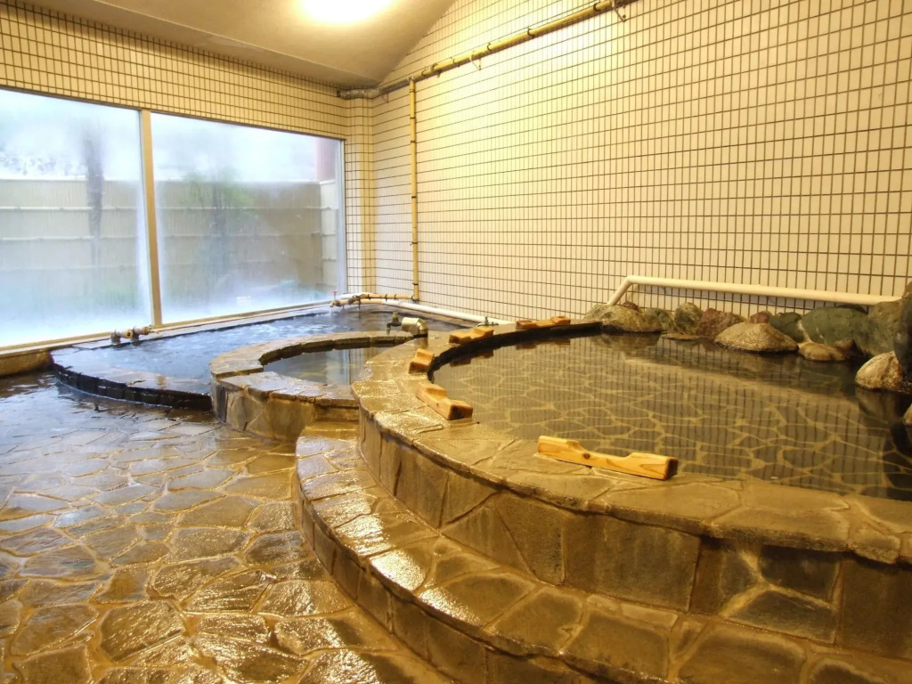 Tsutaya Ryokan