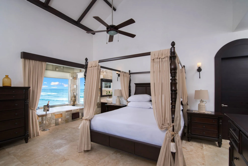 The Cliff 6 Bed Villa