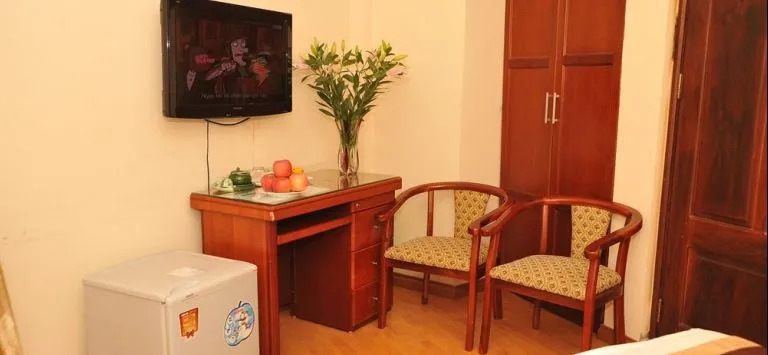 Hanoi An Father's Hotel & Travel