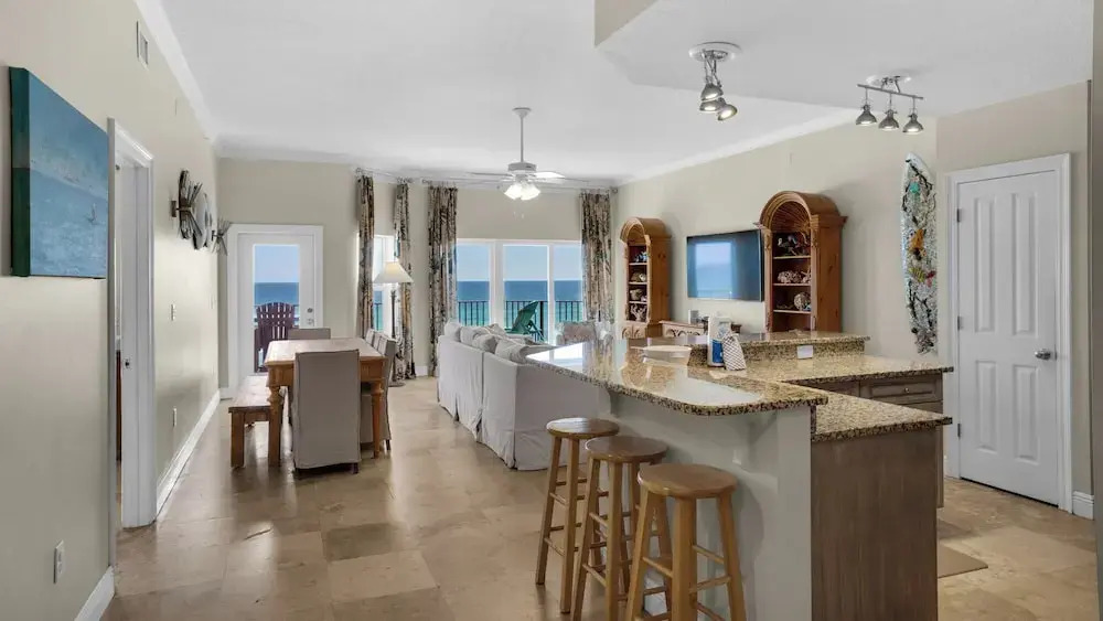 Legacy 303: Beachfront Retreat on 30a!