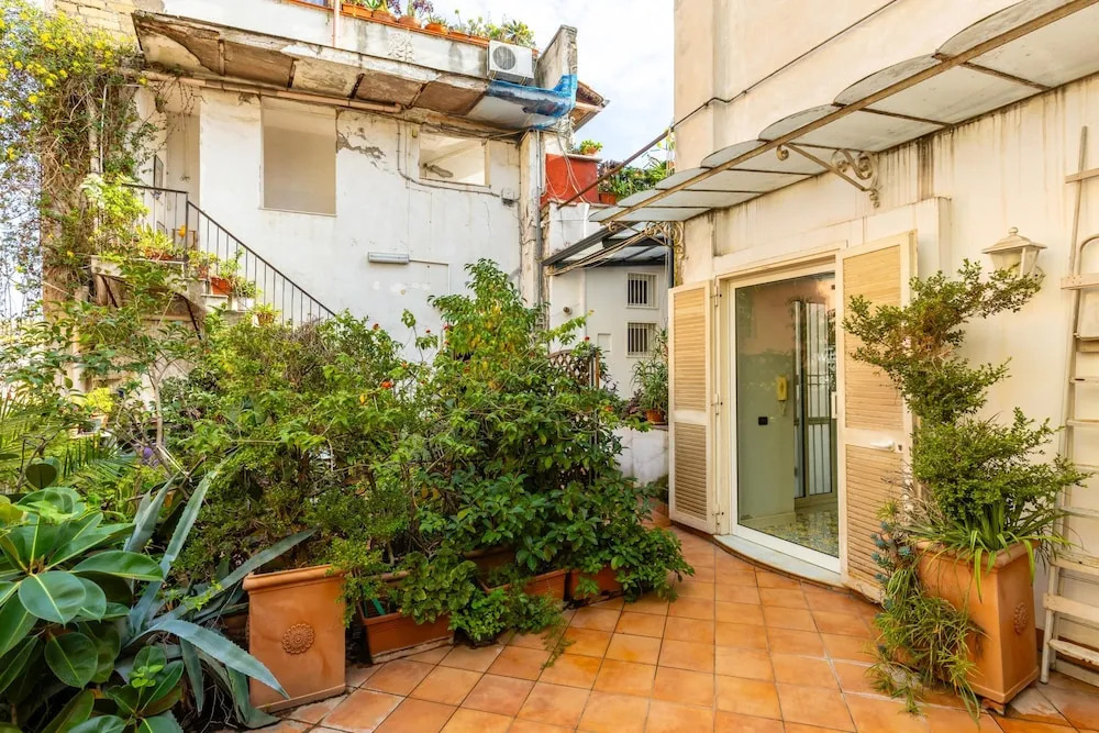 Charming House With Terrace at Historical Center