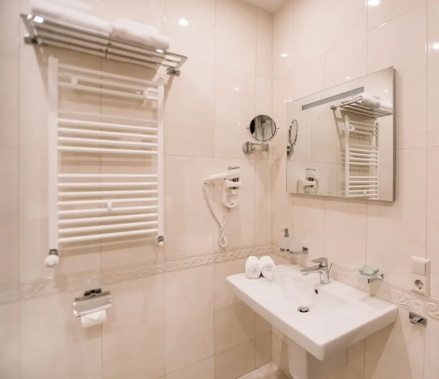 Porta Caucasia Kazbegi