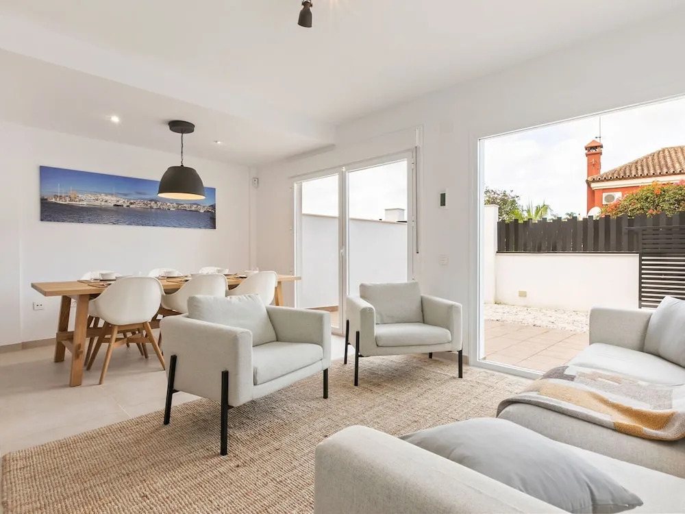 Luxurious Holiday Home in Marbella With Swimming Pool