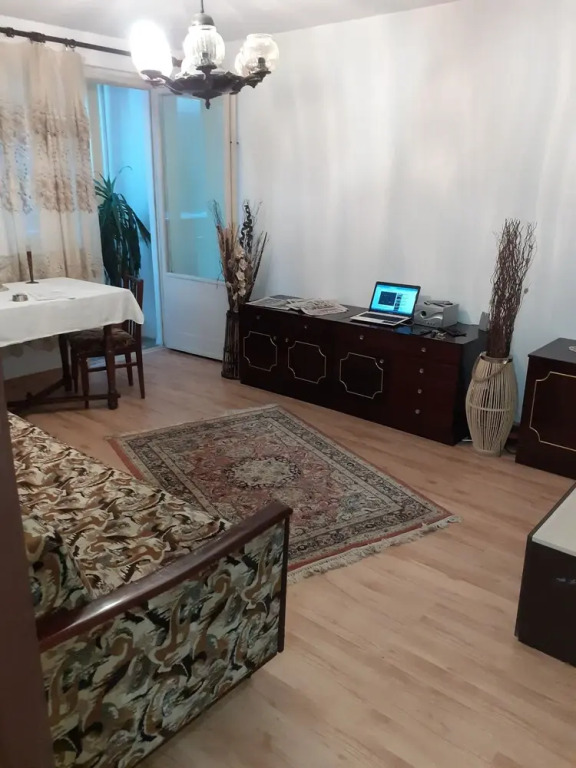 2-bedroom Apartment in Bucharest Near Town Center