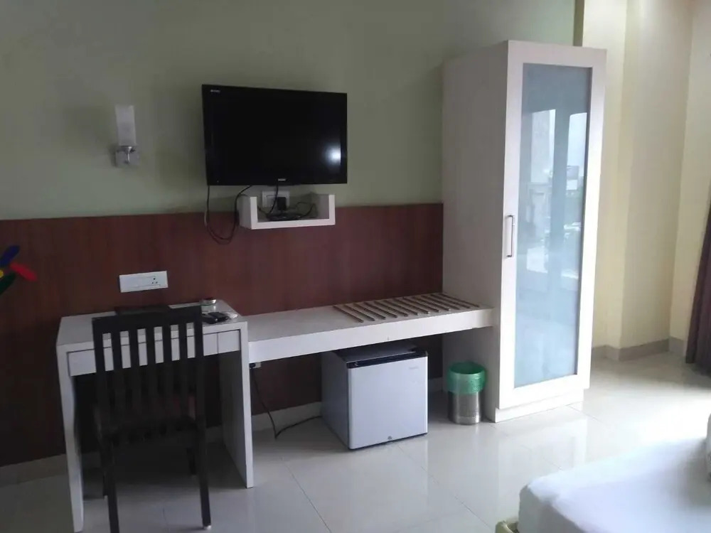 Devanshi Inn