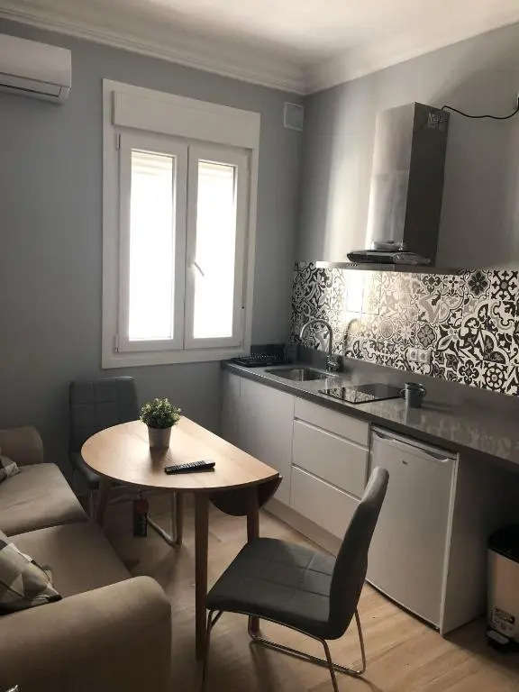 MS4 Apartamentos Nervión para 3 personas