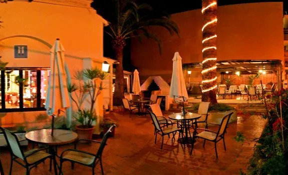 La Mimosa Guesthouse