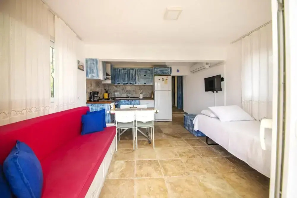 Lovely Flat with Pool and Nature View in Bodrum
