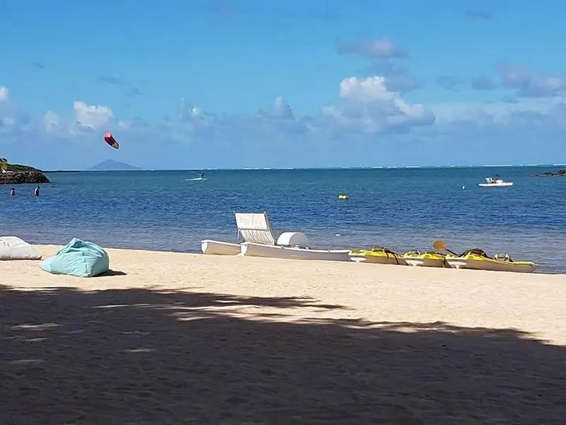 Azuri Apartment with Beach, Pools, Gym, Golf, Shops, Restaurants, Spa, Boat activities, Tennis &Paddle court, kids corner