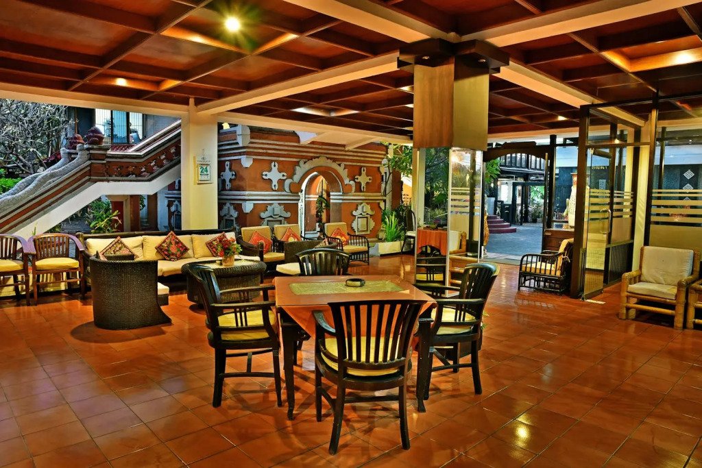 Puri Naga Beachfront Cottages