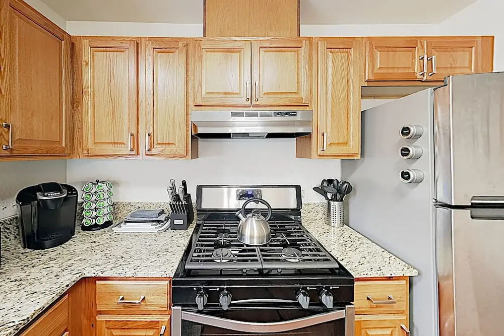 1184 Austin - 3 Br Home