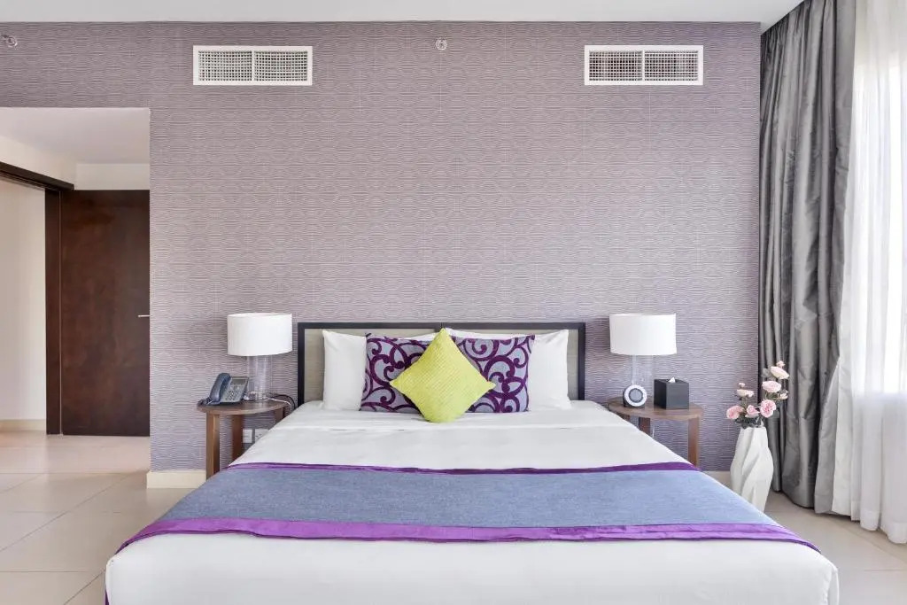 Отель Nassima Tower Hotel Apartments