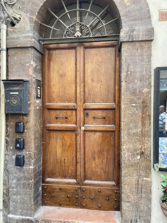 Le Volte di via Portica