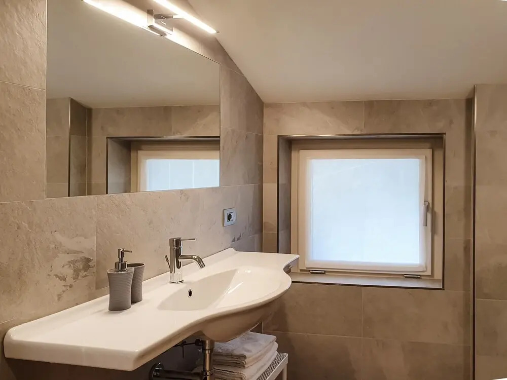 Rota Suites