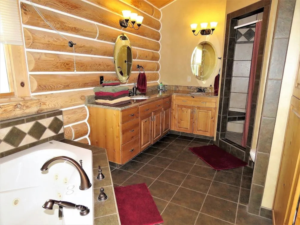 Teton Hostel HideAway