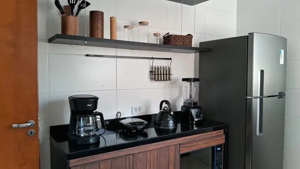 Apto Prédio Costa 1 c/ garagem no centro