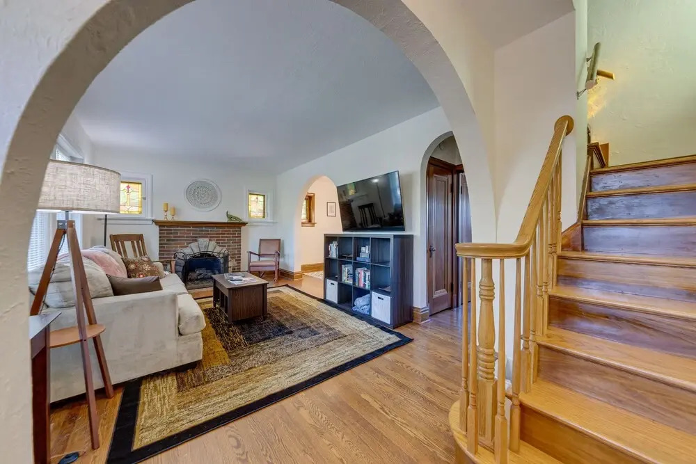 Pet-friendly St Louis Home w/ Grill & Backyard