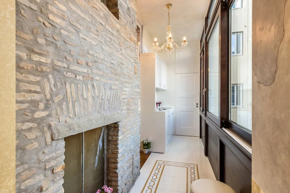 Rental In Rome Piazza Venezia View Luxury Apartment B