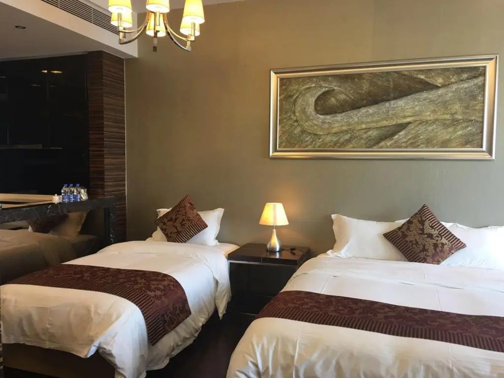 Yongke Executive Suite Poly World Branch